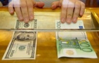 Доллар начал снижение к основным валютам